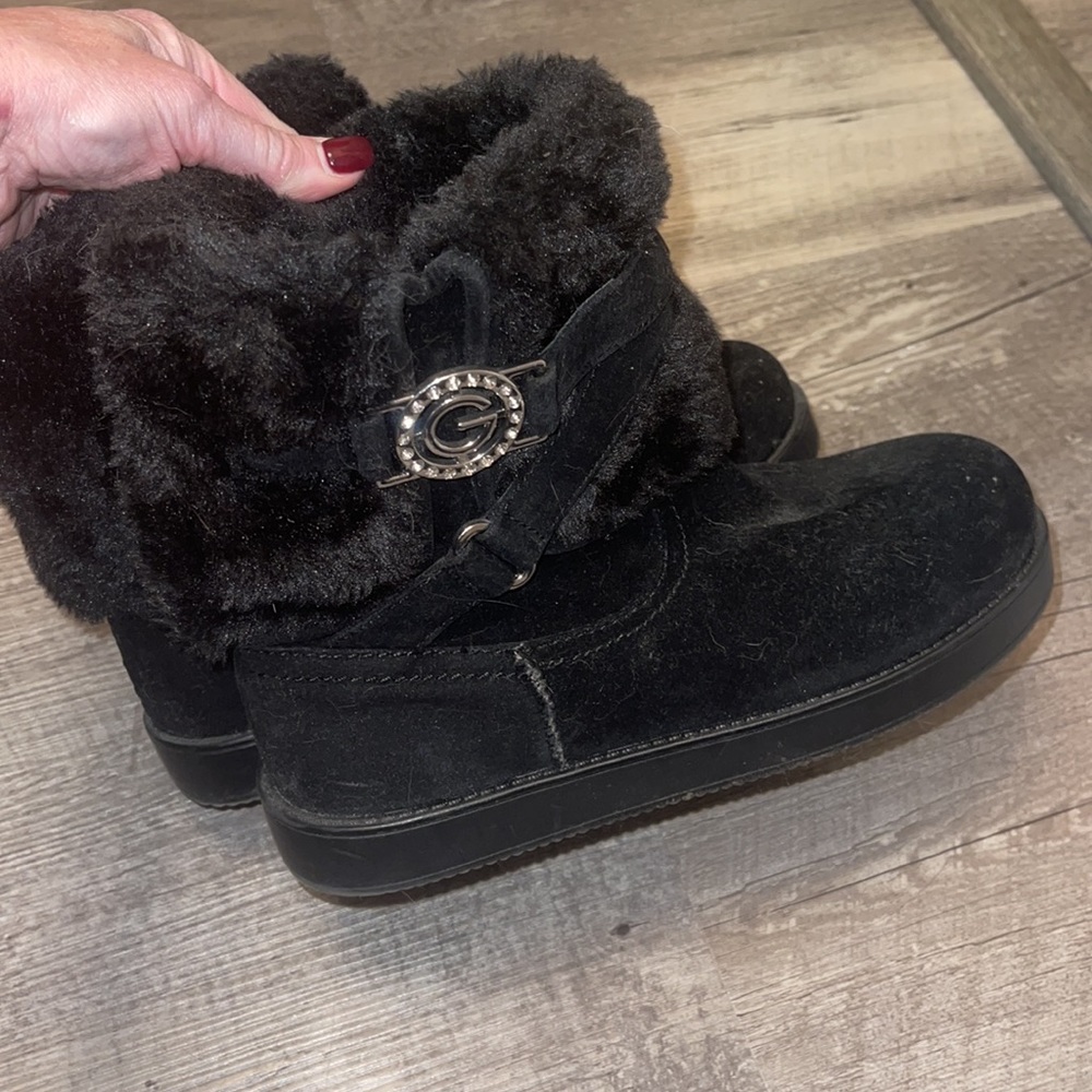 Guess winter boots with fur